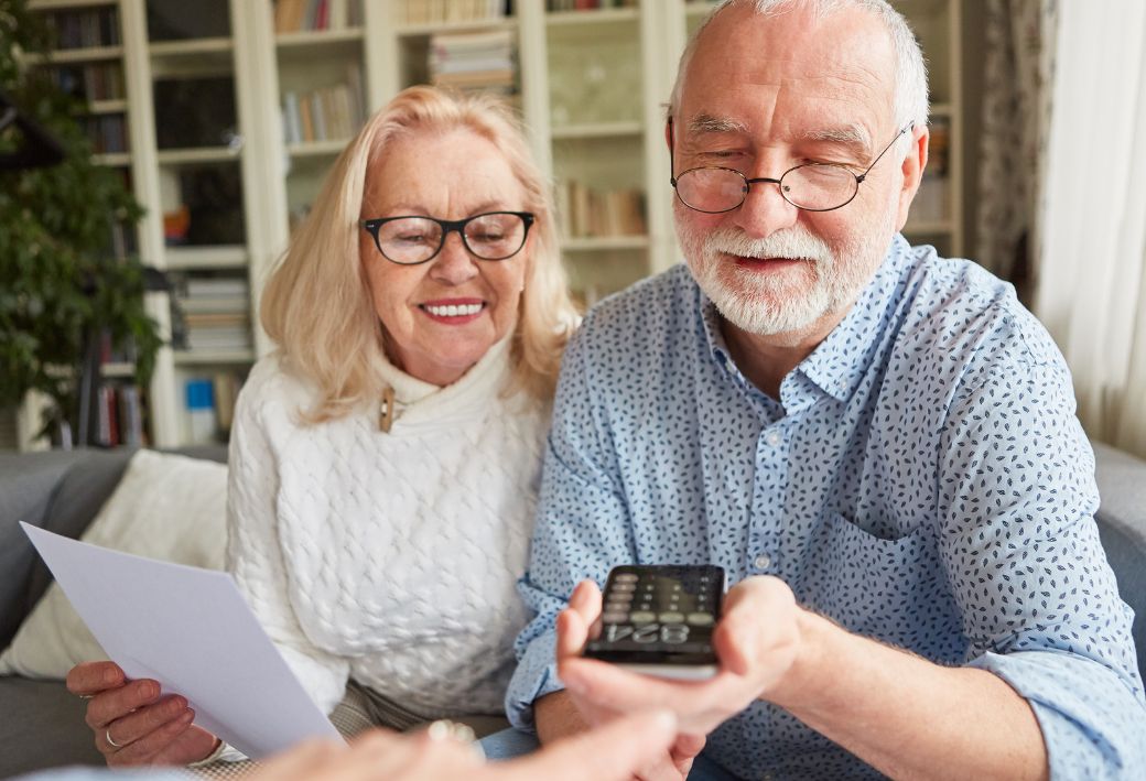 nyugdij-elotakarekossag-adojovairas-lakashitel