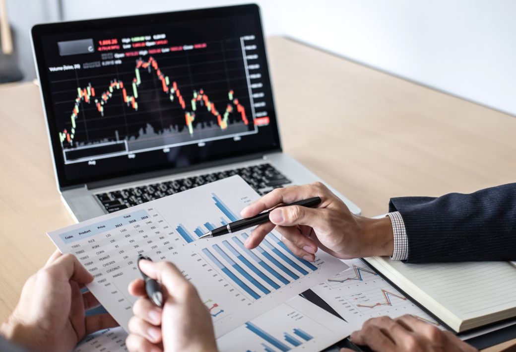 forint-arfolyam-befektetes-deviza-allampapir-hitel